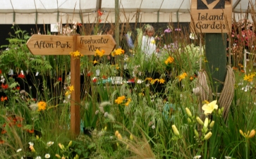 Award winning garden seaign